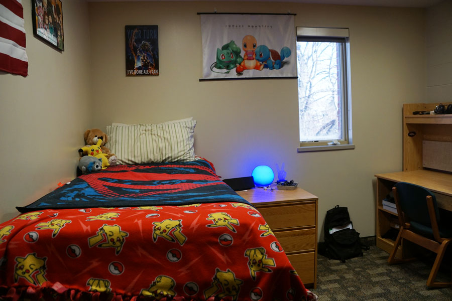 Boone Hall dorm room with bed, dresser and desk