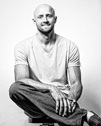 Adam Hammes headshot