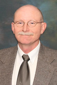 Daniel Gompert headshot